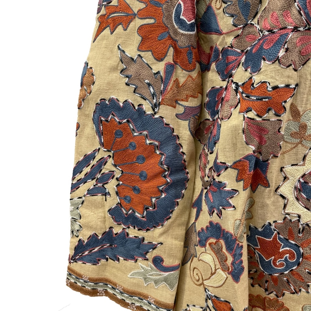 Embroidered Jacket - Picture 4 of 4
